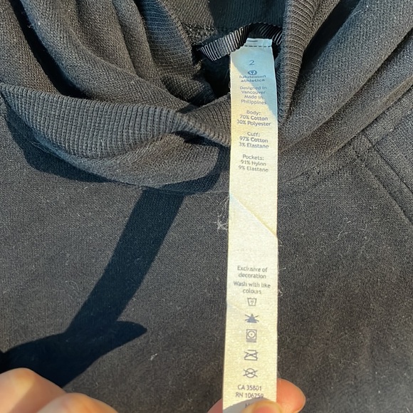 Lululemon Womens Pullover hoodie size 2 - Picture 5 of 9